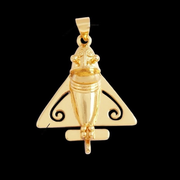Ancient Astronaut Mayan Artifact Relic Reproduction Gold Tone Pendant Necklace - Picture 2 of 5